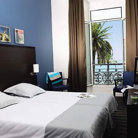 فندق Vendome - Reouverture مينتون