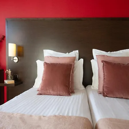 Vendome - Reouverture 3* Μεντόν